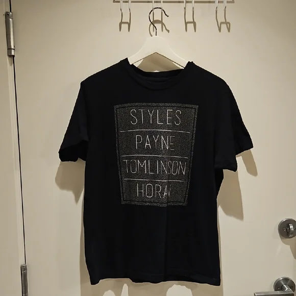 One Direction T-Shirt - M - Picture 1 of 2